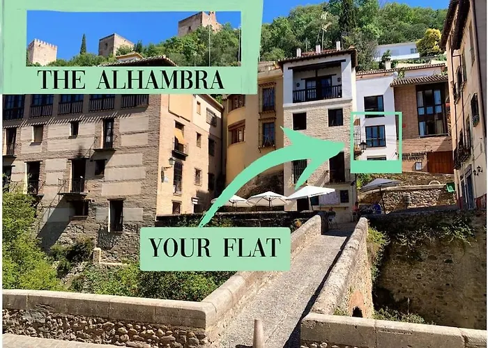 Cosy & Amazing Views! Close To Alhambra!